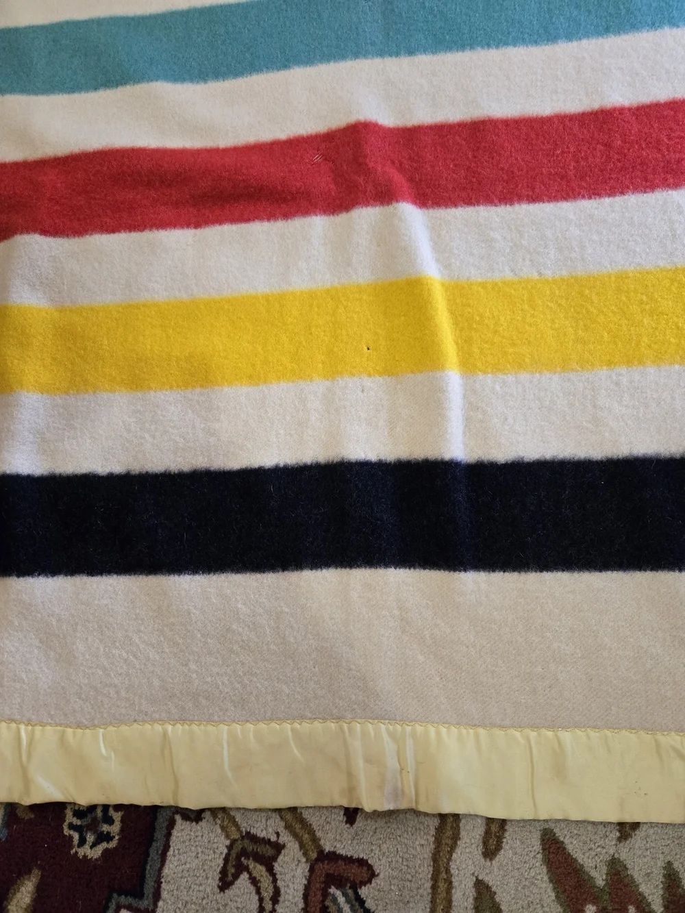 Hudson's Bay Vintage 100% Wool Cream, Yellow & Black Wool Throw with Satin Trim